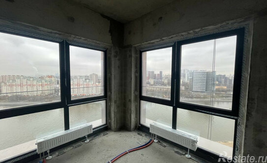 Продажа 3-комн квартиры на вторичном рынке Марка Шагала наб,  д. 15 к1