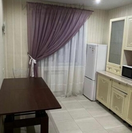 Продажа 3-комн квартиры на вторичном рынке Кучино, улица Соловьёва,  д. 4