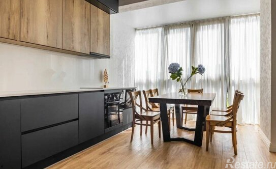 Продажа 2-комн квартиры на вторичном рынке Петергофское ш,  д. 45