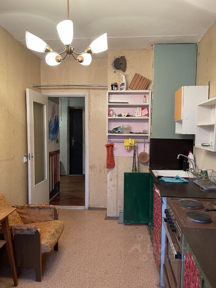 Продажа 2-комн квартиры на вторичном рынке улица Ворошилова, 9