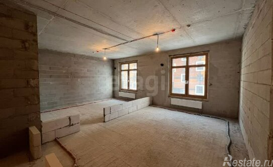 Продажа 1-комн квартиры на вторичном рынке Петровский пр-кт,  д. 9,  к. А