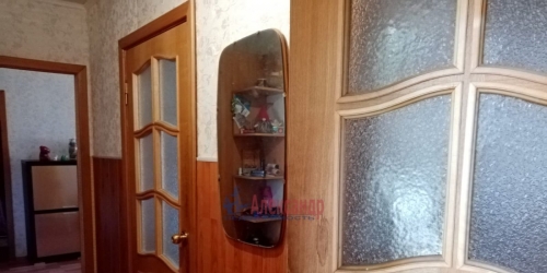 3-комн квартира Волхов г., Волгоградская ул. ,  д. 15