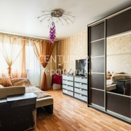 Продажа 2-комн квартиры на вторичном рынке ул Генерала Кузнецова,  д. 18,  к. 2