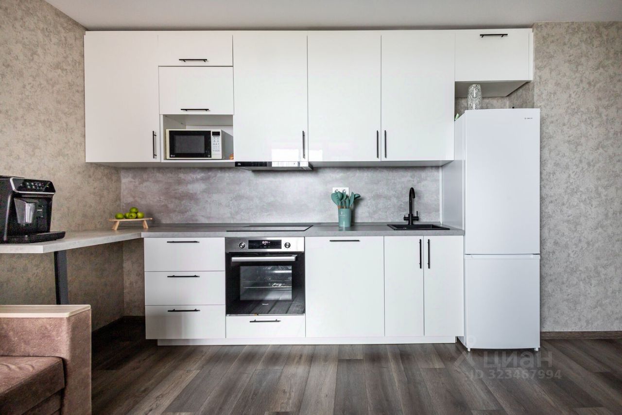 Продажа 1-комн квартиры на вторичном рынке пос. Шушары, Московское шоссе, 262к4