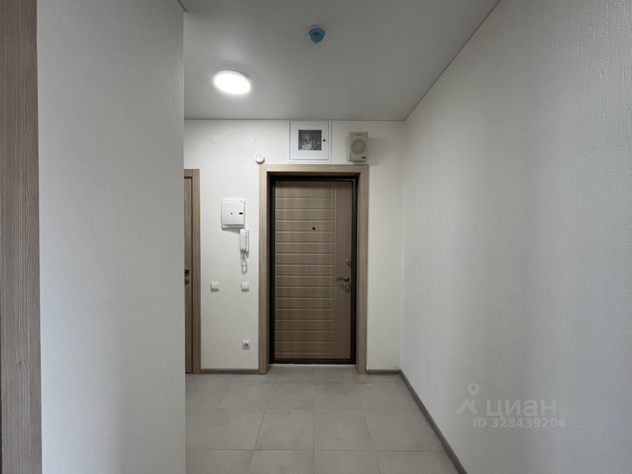 Продажа 2-комн квартиры на вторичном рынке Фестивальная улица, 15К2