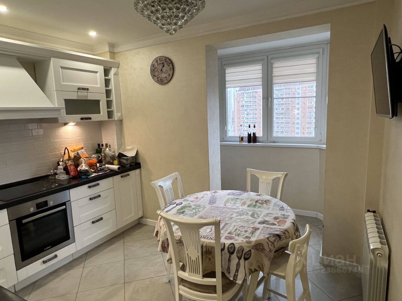 Продажа 3-комн квартиры на вторичном рынке Химки, улица Родионова, 5