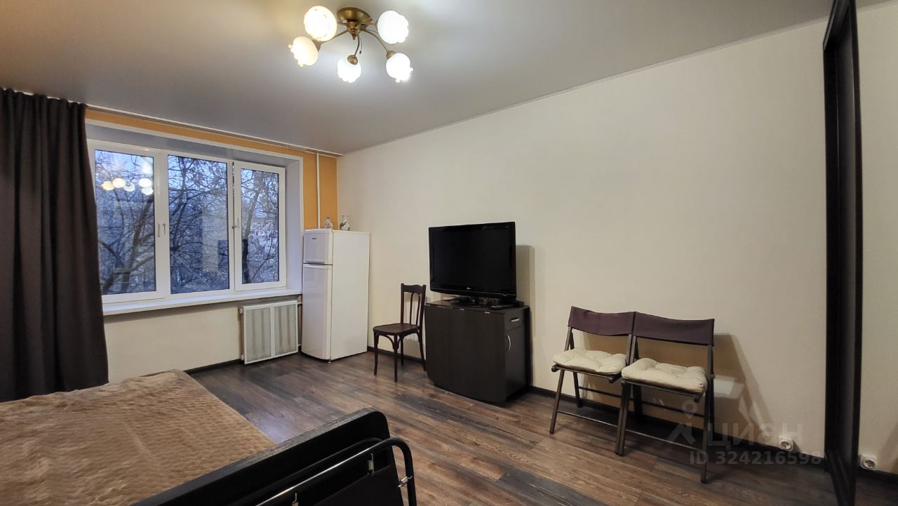 Аренда 1-комн квартиры на вторичном рынке Холмогорская улица, 3