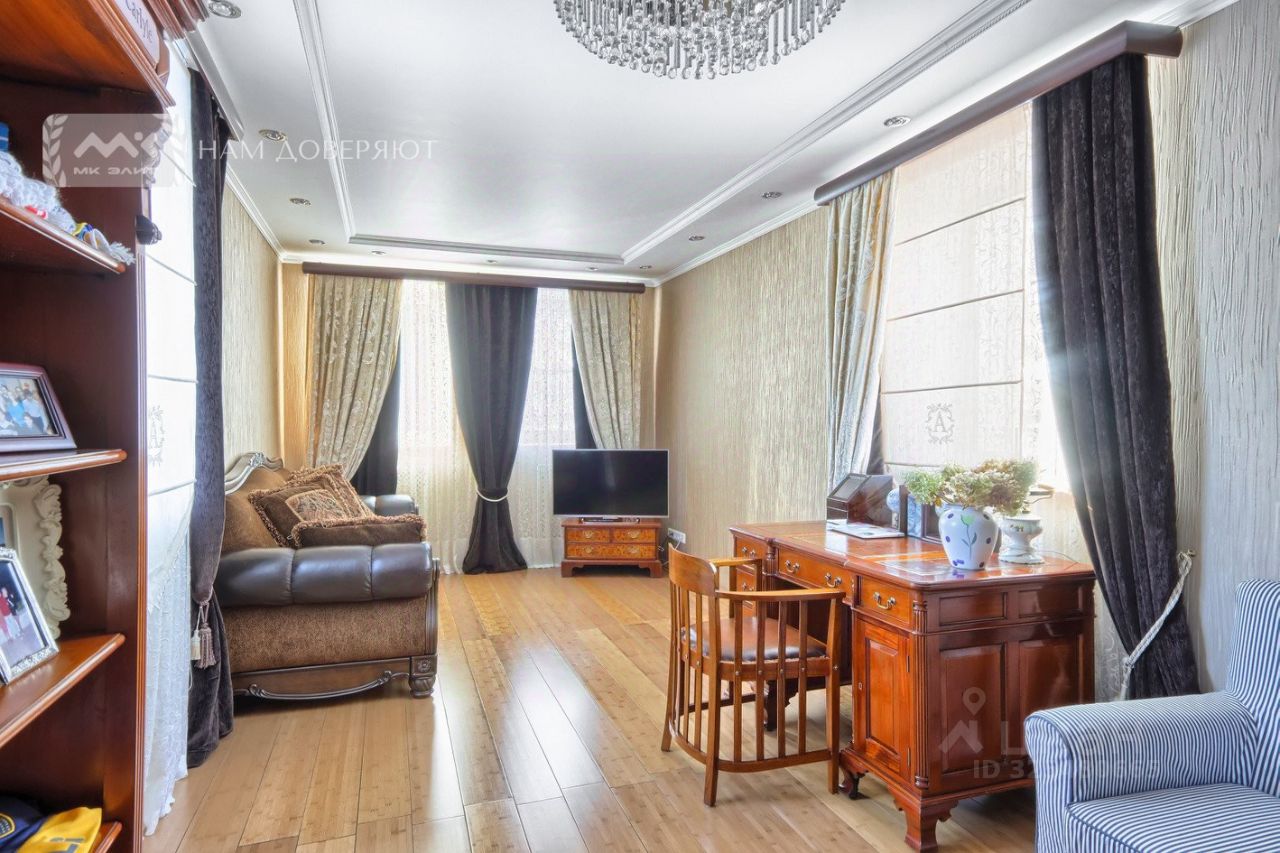 Продажа дома Ольгино тер., улица Коммунаров,  д. 7