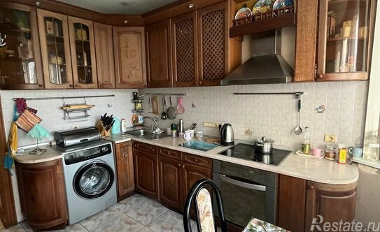 Продажа 3-комн квартиры на вторичном рынке Белореченская улица,  д. 30