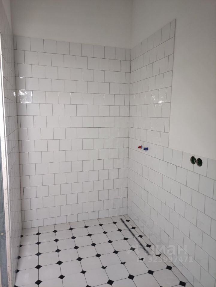 Продажа 3-комн квартиры на вторичном рынке переулок Каховского, 3