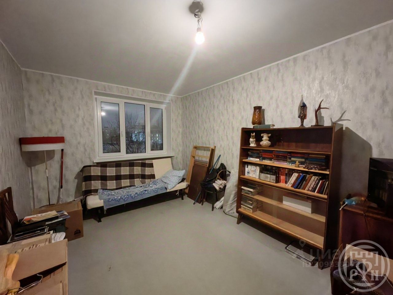 Продажа 2-комн квартиры на вторичном рынке улица Ивана Фомина, 13К1