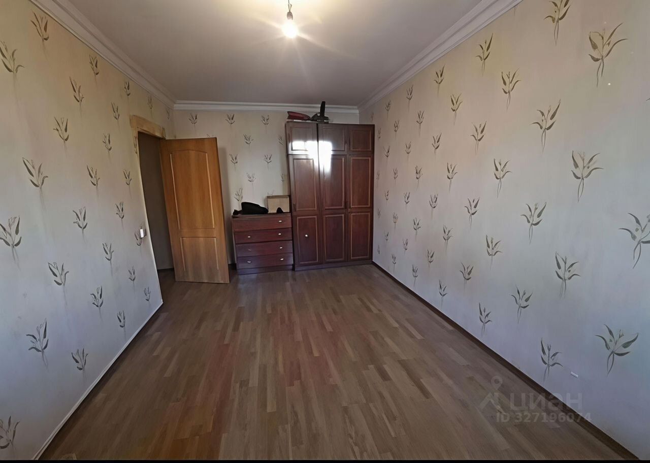 Продажа 2-комн квартиры на вторичном рынке Никольское, Заводская улица, 6