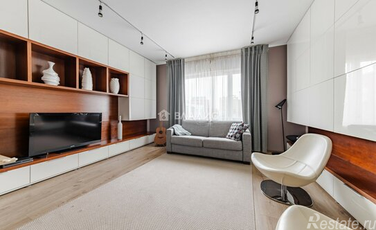 Продажа 3-комн квартиры на вторичном рынке Ленинский пр-кт