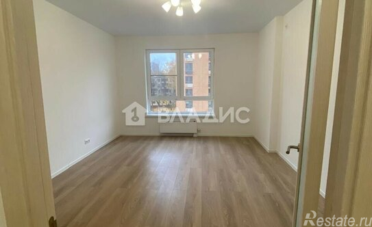 Продажа 2-комн квартиры на вторичном рынке Давыдковская улица,  д. 10