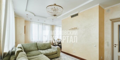 3-комн квартира Конный переулок