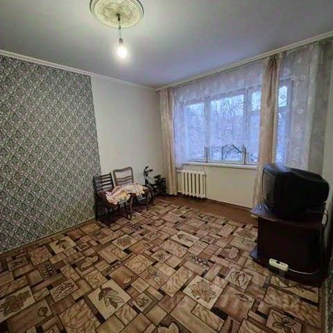 Продажа 1-комн квартиры на вторичном рынке Электросталь, улица Победы, 8к2