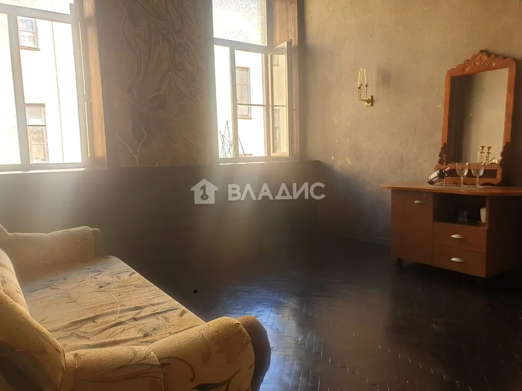 Комната Английский пр-кт.,  д. 31