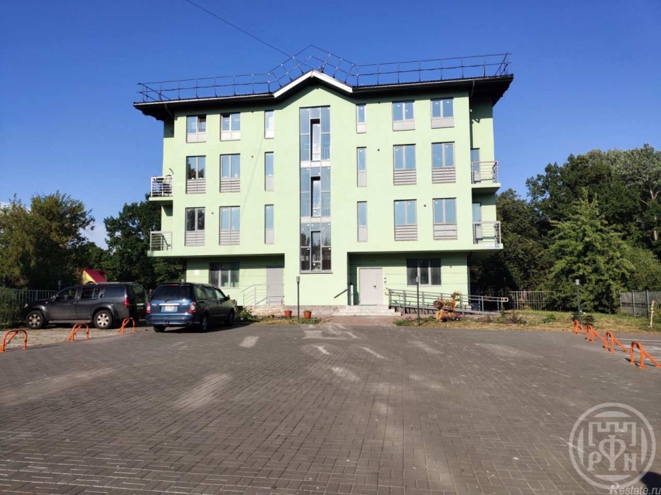 Продажа 2-комн квартиры на вторичном рынке Петергоф г., Аврова ул. ,  д. 41