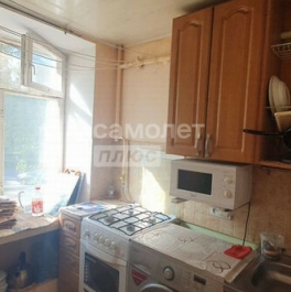 Продажа 2-комн квартиры на вторичном рынке Есенинский б-р,  д. 1/26