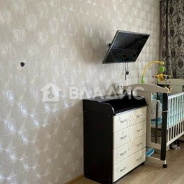 Продажа 1-комн квартиры на вторичном рынке ул Десантников,  д. 14