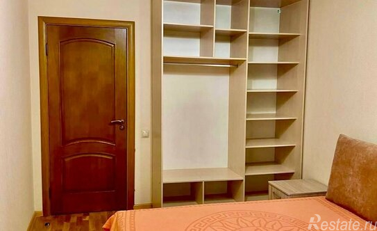 Продажа 2-комн квартиры на вторичном рынке улица Солдата Корзуна,  д. 26