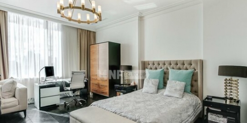 5-комн квартира Мосфильмовская улица,  д. 8