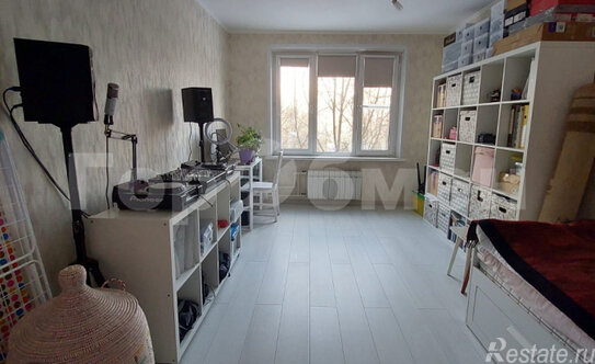 Продажа 2-комн квартиры на вторичном рынке Соловьиный проезд,  д. 8