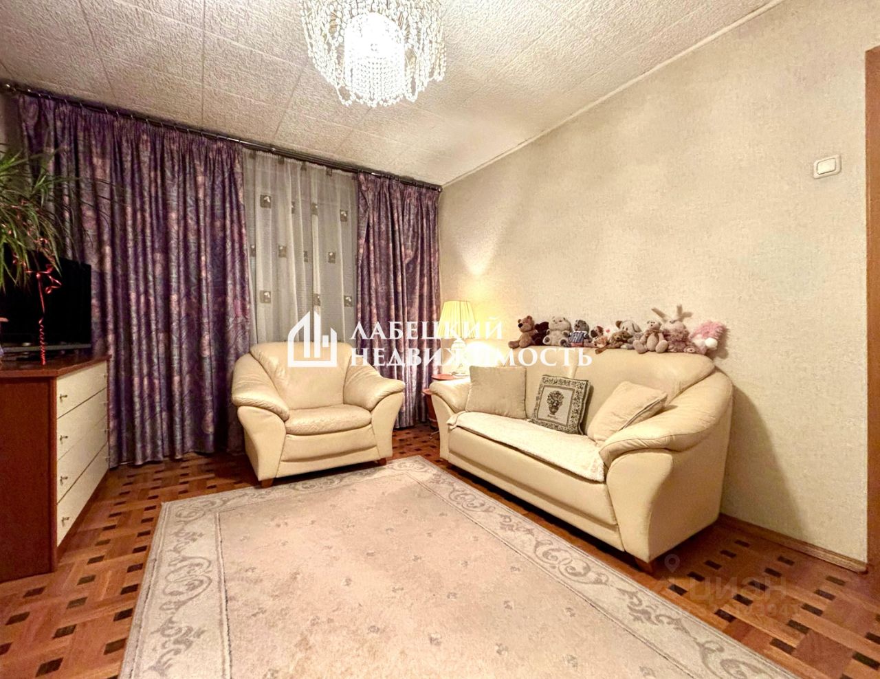 Продажа 2-комн квартиры на вторичном рынке Ракетный бульвар, 15