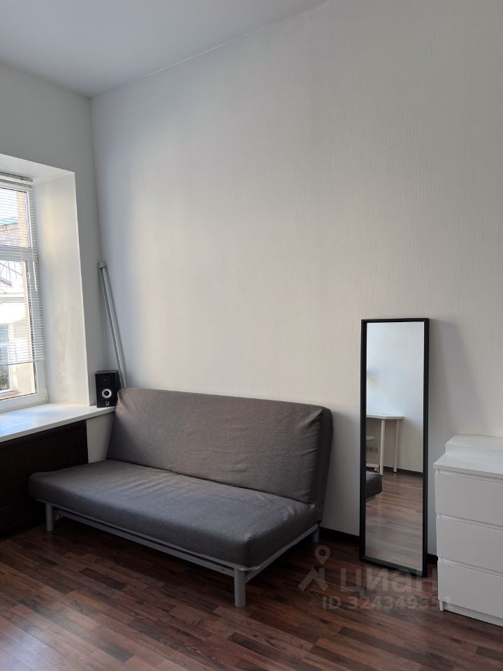 Аренда студии улица Рубинштейна, 24