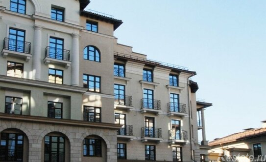 Продажа 9-комн квартиры на вторичном рынке улица Фадеева,  д. 4А