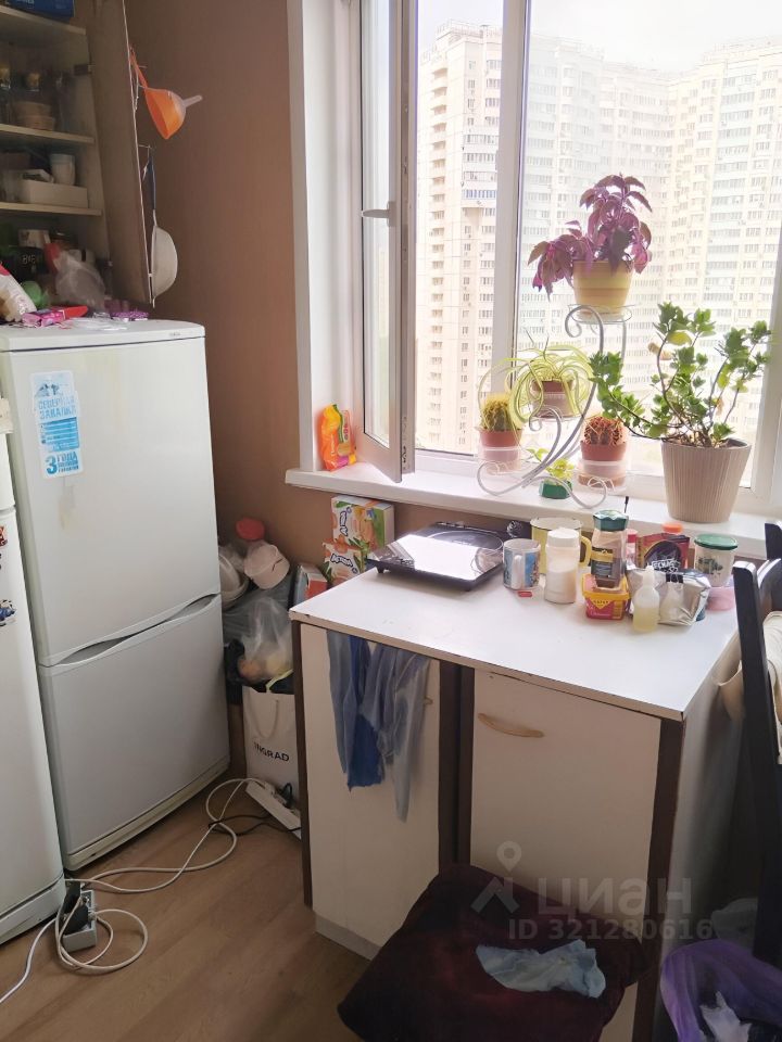 Продажа комнаты Пролетарский проспект, 17К1