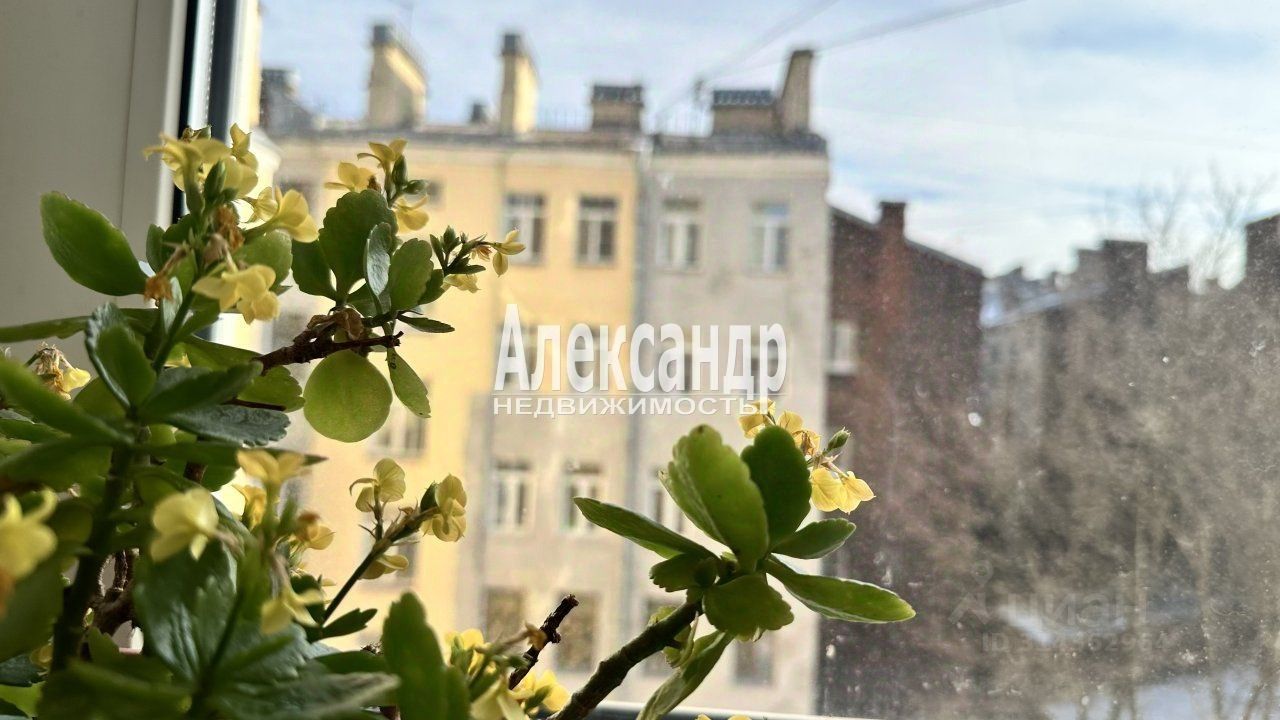 Продажа 3-комн квартиры на вторичном рынке Лиговский проспект, 133Б