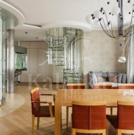 Продажа 5-комн квартиры на вторичном рынке улица Плющиха,  д. 22