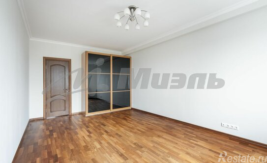 Продажа 4-комн квартиры на вторичном рынке ул Новочерёмушкинская,  д. 34,  к. 1