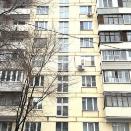 Продажа 2-комн квартиры на вторичном рынке Новопетровская улица,  д. 18