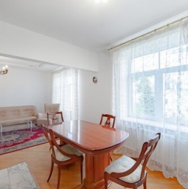 Продажа 3-комн квартиры на вторичном рынке ул Садовническая,  д. 27