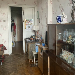 Продажа 1-комн квартиры на вторичном рынке ул Полярников,  д. 5