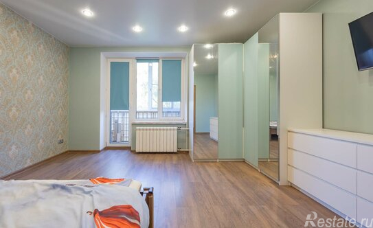 Продажа 3-комн квартиры на вторичном рынке улица Крупской,  д. 5