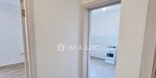 3-комн квартира ул Гарибальди,  д. 17,  к. 1