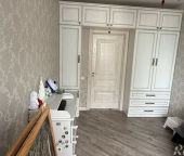 Продать Квартиры вторичка ул Русановская  19 4