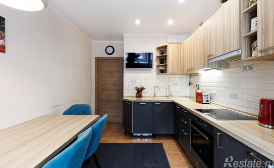 Продажа 2-комн квартиры на вторичном рынке Южнобутовская улица,  д. 71