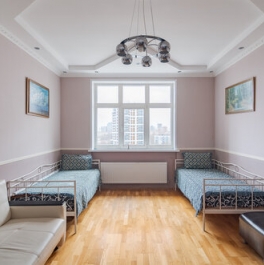 Продажа 4-комн квартиры на вторичном рынке проспект Маршала Жукова,  д. 78