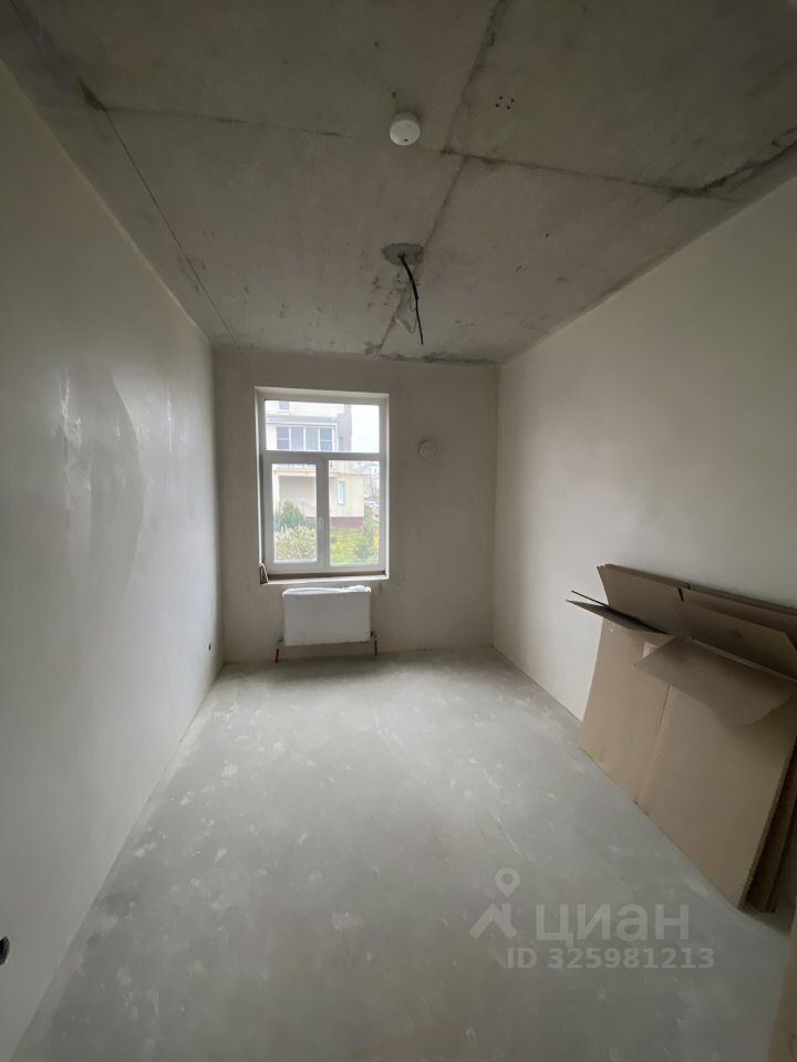 Продажа 3-комн квартиры на вторичном рынке д. Пикколово, улица Петровская, 18к1
