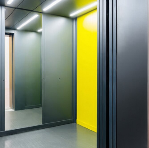 4-комн квартира ул Саларьевская,  д. 14,  к. 3