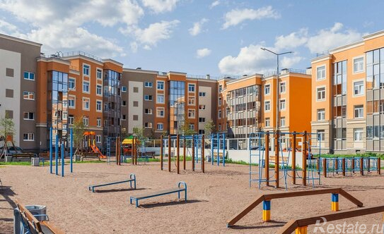 Продажа 1-комн квартиры на вторичном рынке Сертолово-2, ул Тихвинская,  д. 8,  к. 5