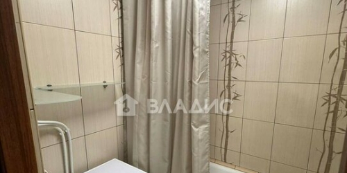 1-комн квартира ул Латышских Стрелков,  д. 5,  к. 2