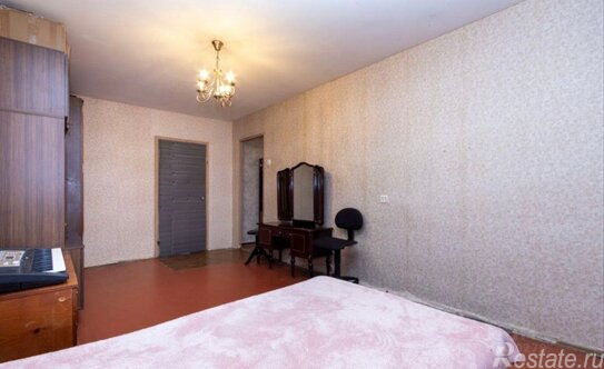 Продажа 3-комн квартиры на вторичном рынке улица Кржижановского,  д. 5 к4