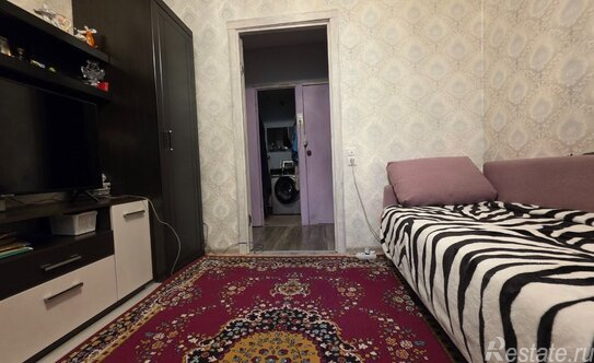 Продажа 3-комн квартиры на вторичном рынке Саратовская улица,  д. 1 к2