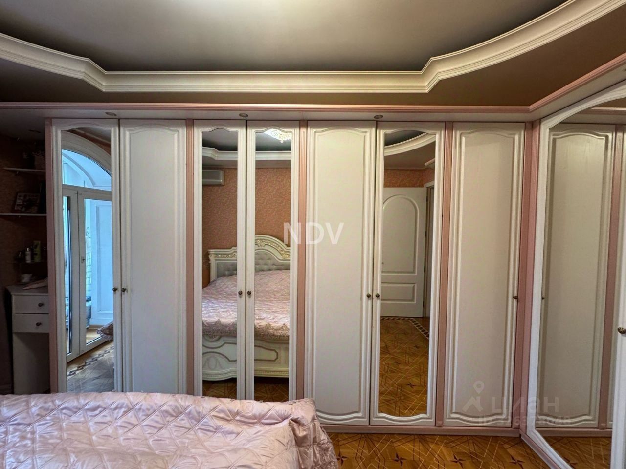 Продажа 3-комн квартиры на вторичном рынке Кутузовский проспект, 5/3