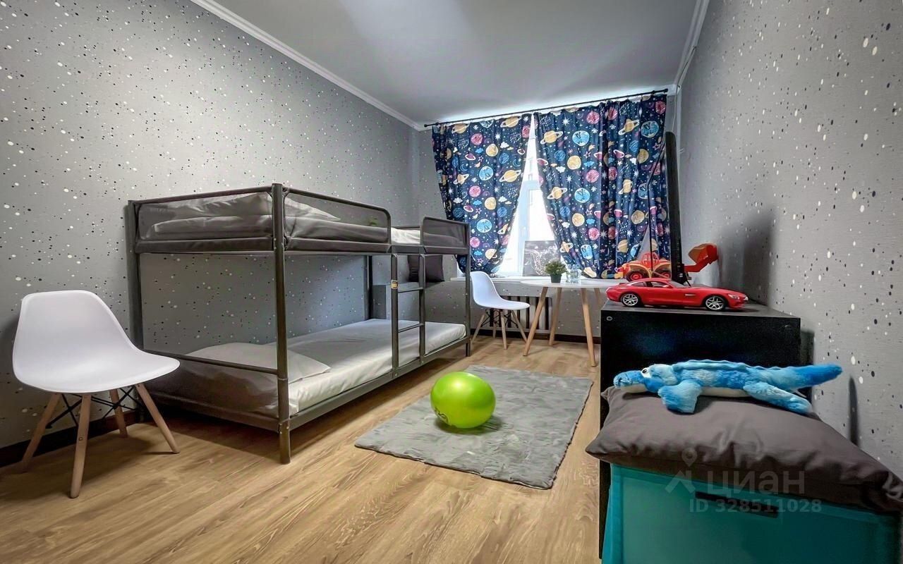 Продажа 3-комн квартиры на вторичном рынке Тамбовская улица, 26Б